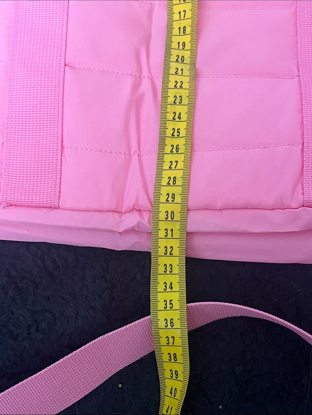 PINK Victoria's Secret Quilted Duffel Bag in Bright Pink - Picture 9 of 10